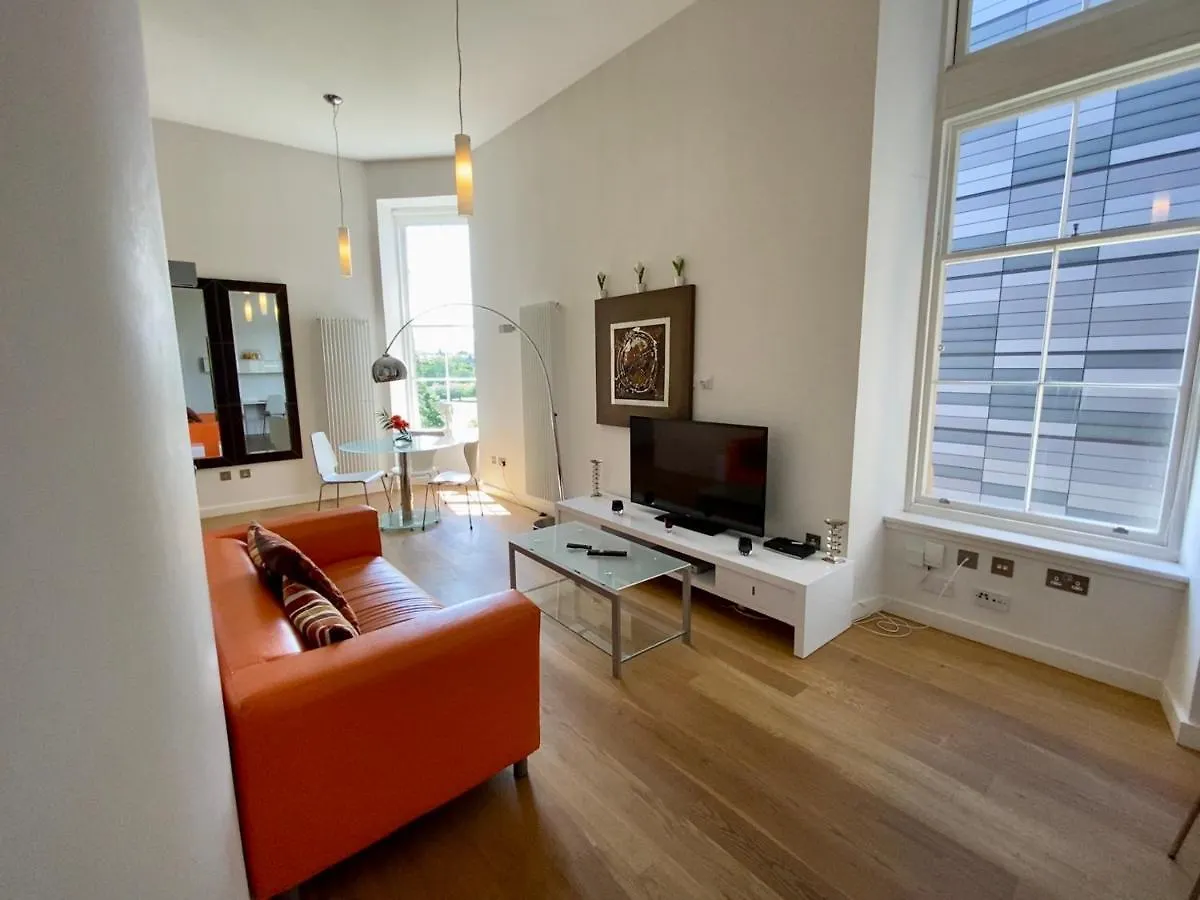 Quartermile Serviced Apartments Edinburg Lägenhetshotell