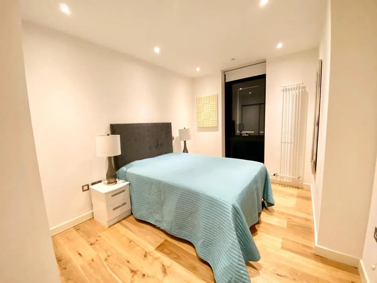 Quartermile Serviced Apartments Edinburg 0*,