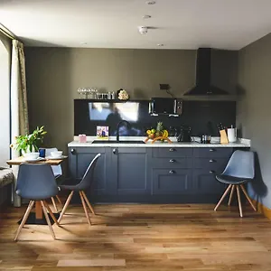 Mono Aparthotel