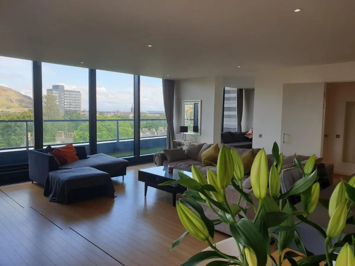 Quartermile Serviced Apartments Edinburgh Aparthotel