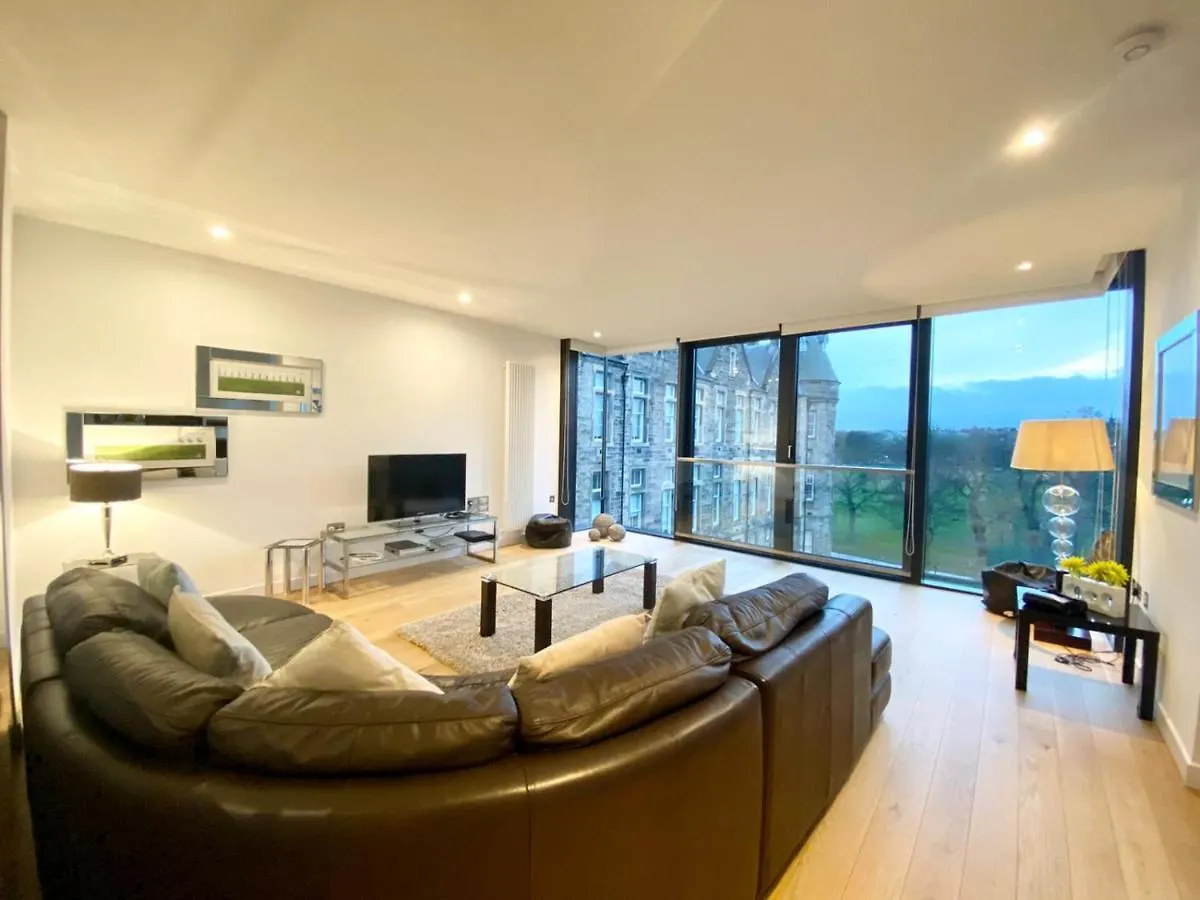 Quartermile Serviced Apartments Edinburgh 0*,