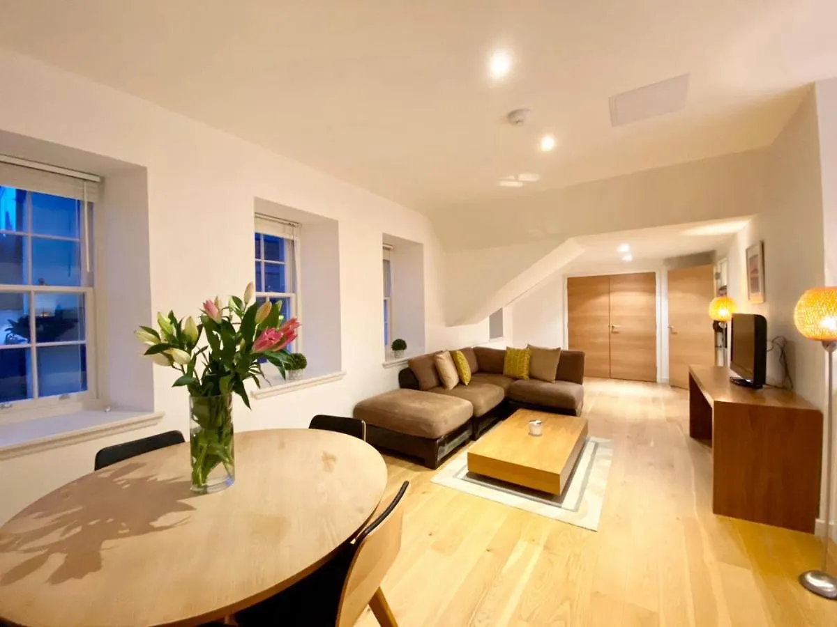 Quartermile Serviced Apartments Edinburgh Aparthotel