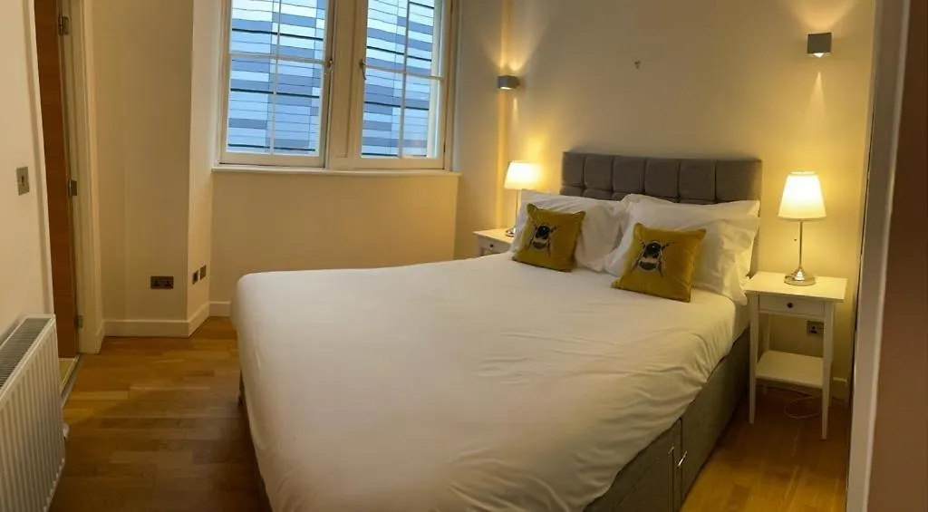Quartermile Serviced Apartments Edinburgh 0*,